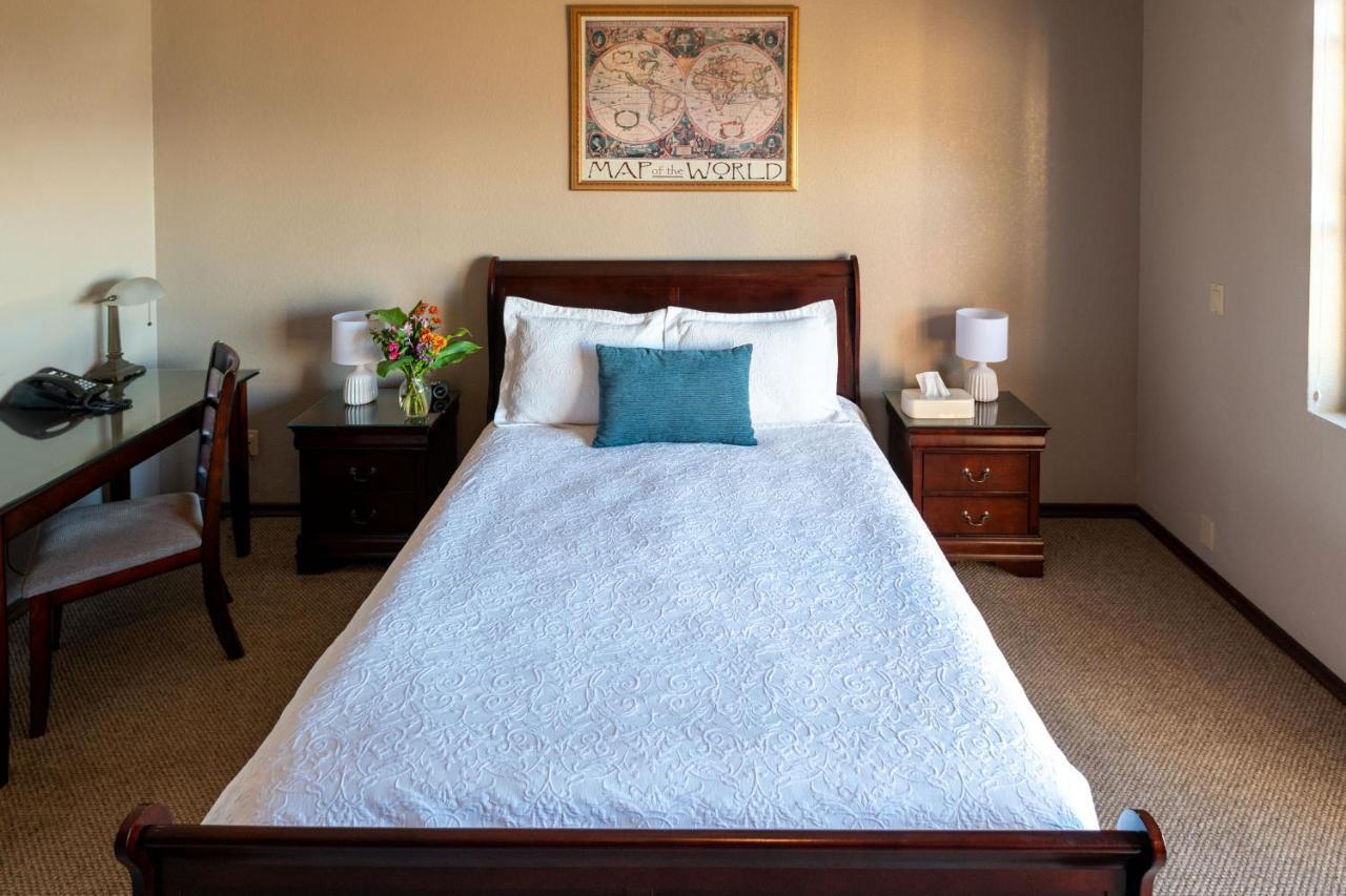Wharf Master's Bed & Breakfast Point Arena